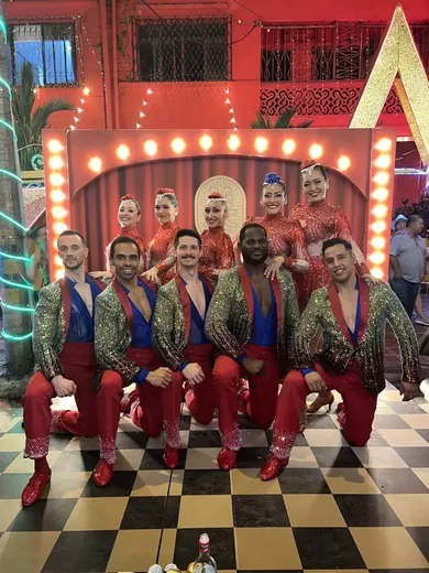 La troupe au Mulato Cabaret