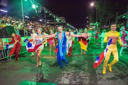 Salsódromo de la Feria de Cali : cali defile